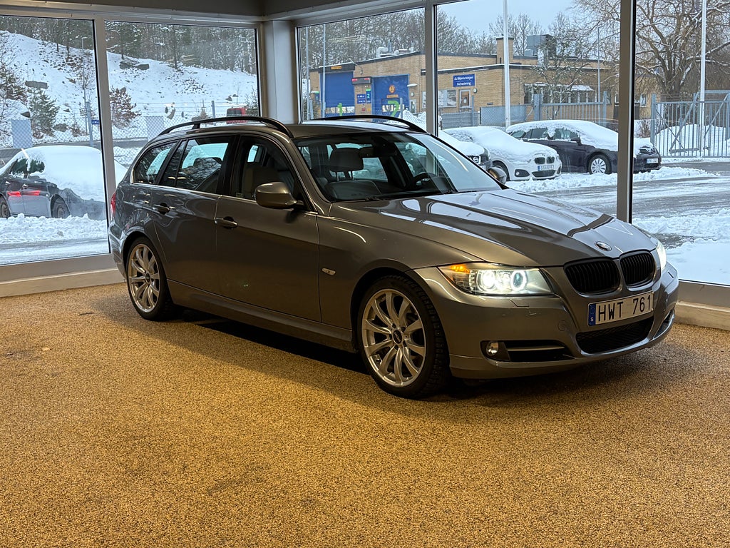 BMW 335i Touring Steptronic Comfort 306 HK PDC Skinn Fin