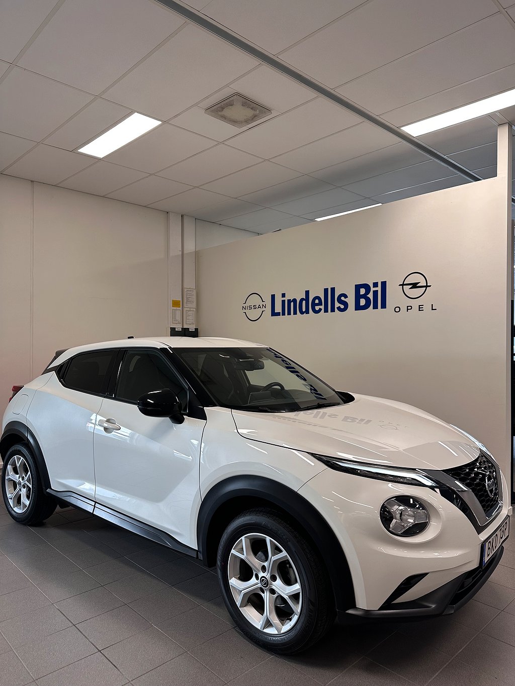Nissan Juke Dig-T 117 DCT N-Connecta + Navi