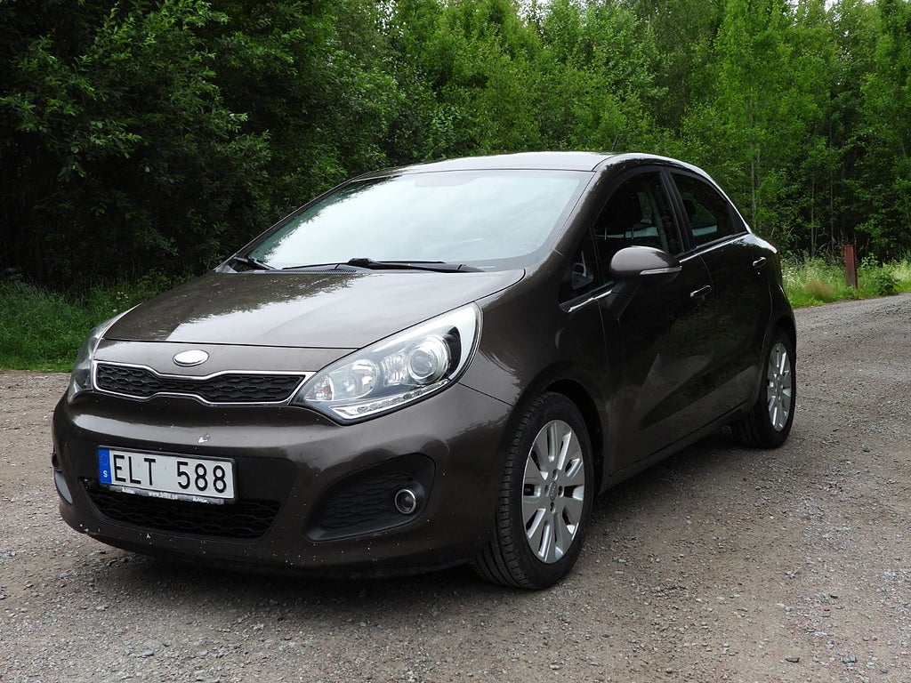 Kia Rio 5-dörrar 1.2 CVVT|FULLSERVAD|ENDAST 2 ÄGARE|LÅGMILTAL