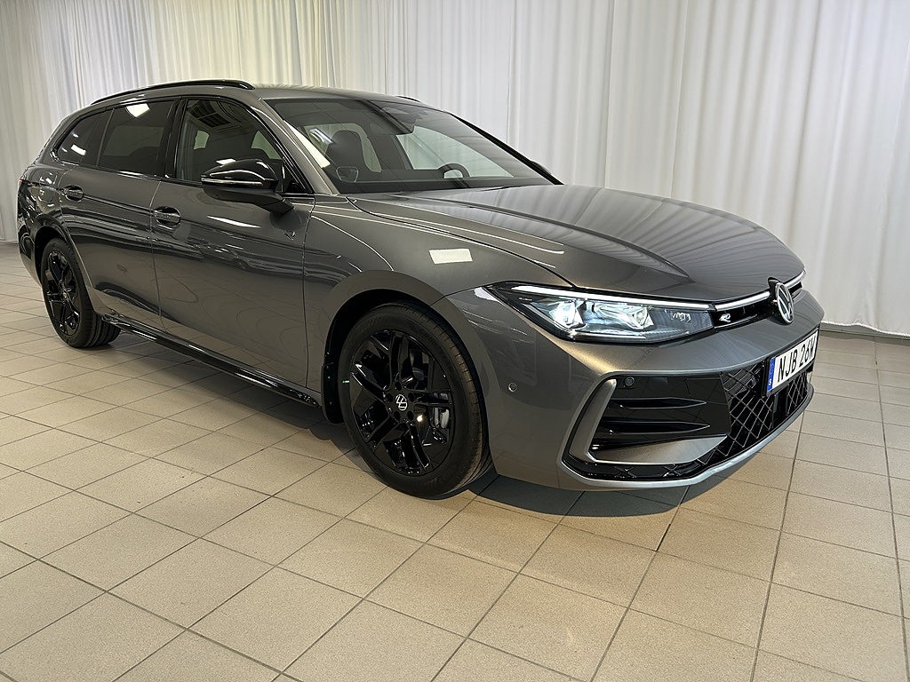 Volkswagen Passat SC TDI 193 DSG7 4M R-LINE *Omg.Lev*