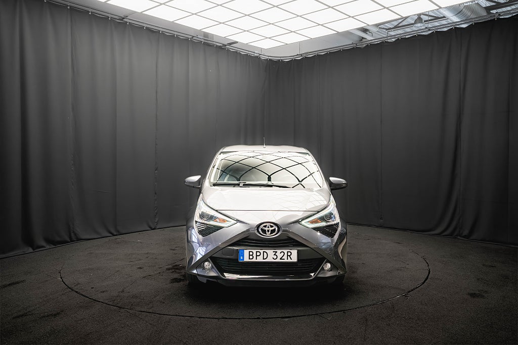 Toyota Aygo VVT-i x-shift X-PLAY STYLE KAMERA CARPLAY