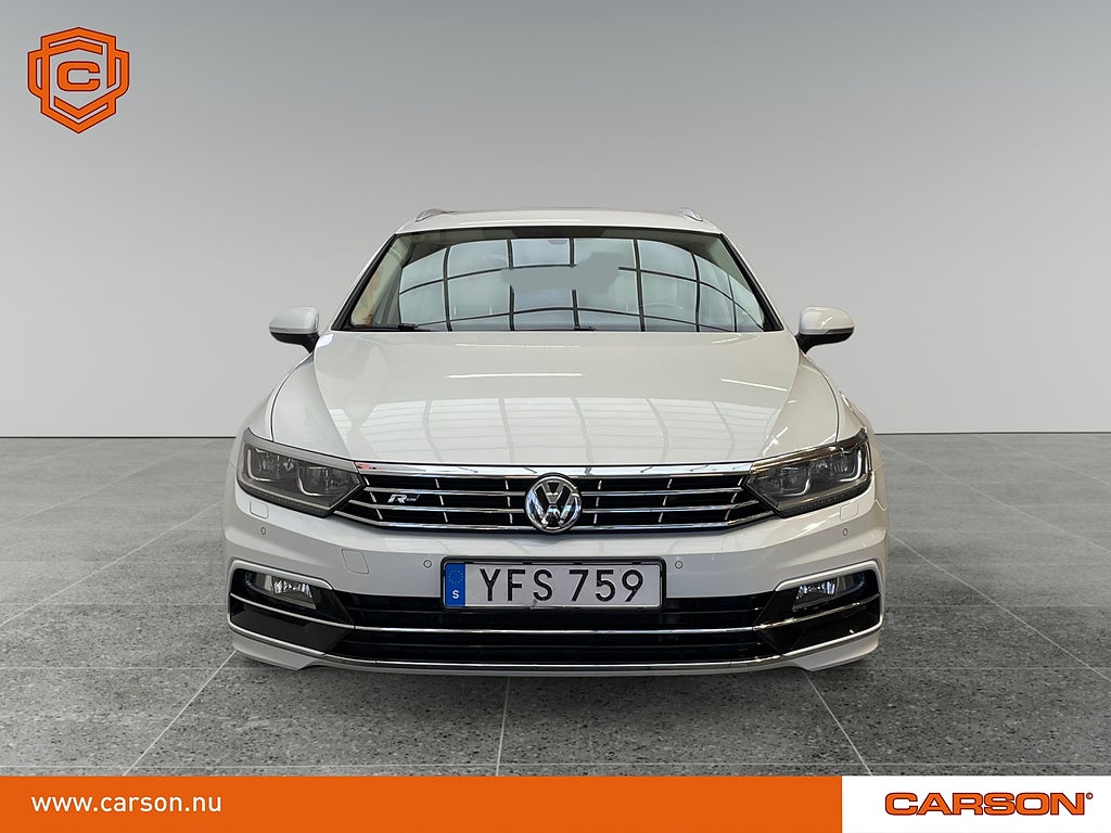 Volkswagen Passat SC 2.0 TDI 4M R-line GT Backkamera Apple Drag