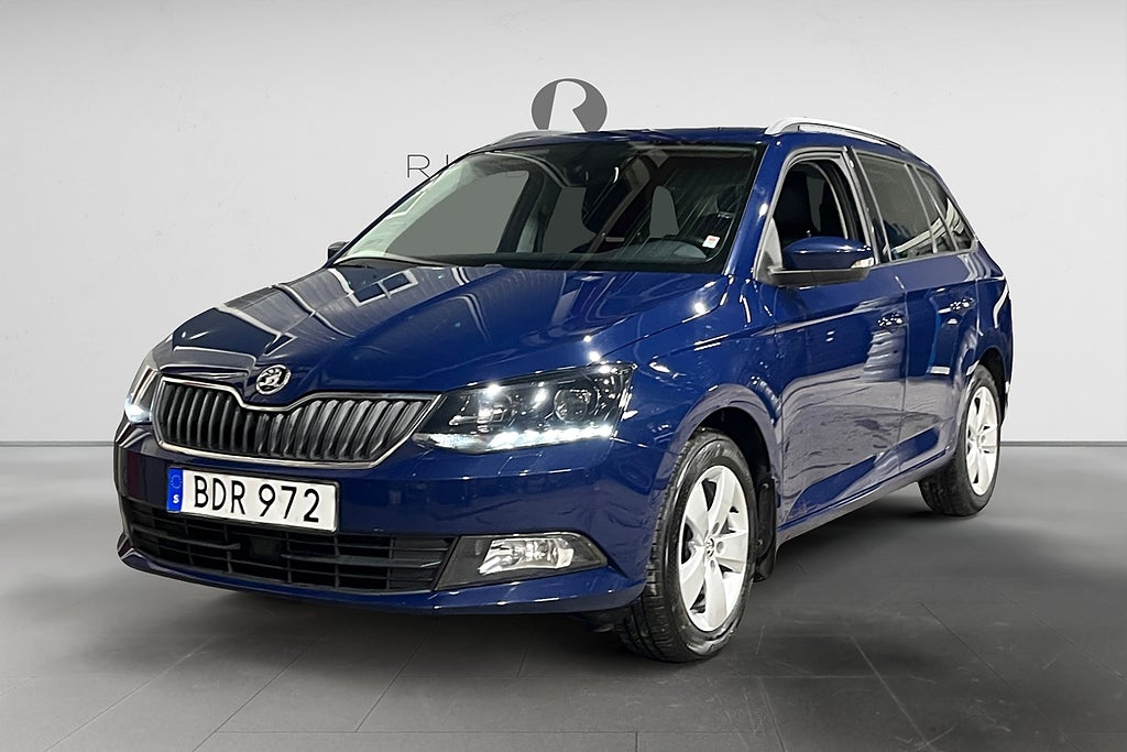 Skoda Fabia Kombi 1.2 TSI 90 HK STYLE DRAG PDC 6900MIL 1ÄGARE 15"