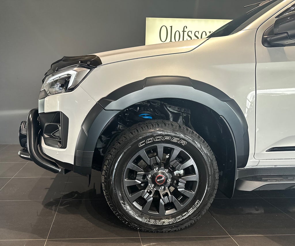 Isuzu D-Max XRX Crew Cab 2.2 4WD Nya motorn & vxl låda - bild 9