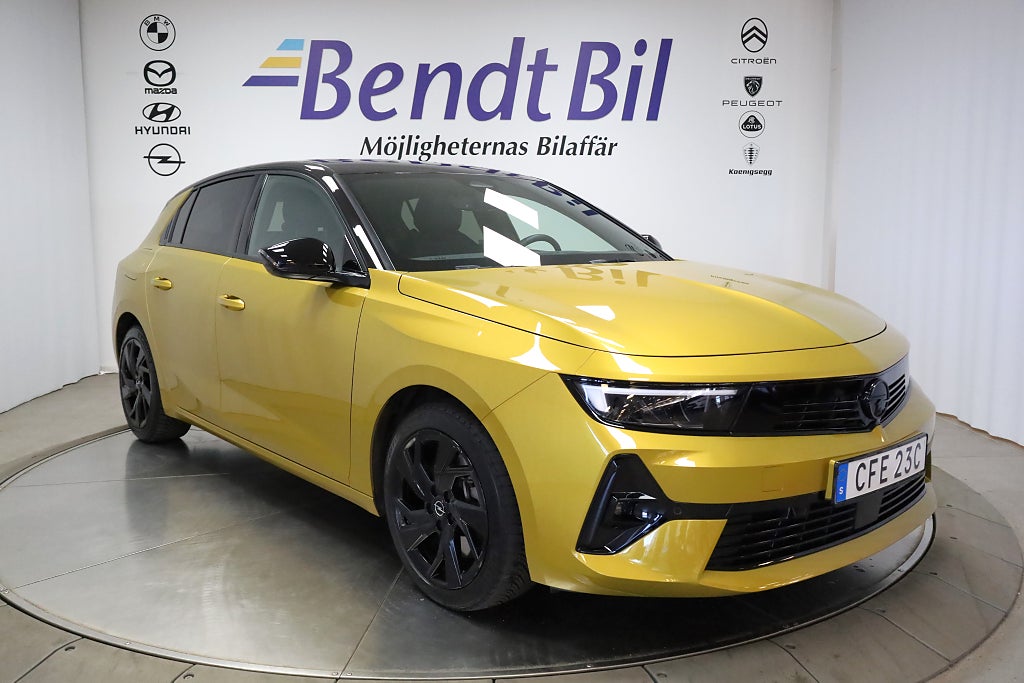 Opel Astra Plug-In Hybrid 180 GS Line | 360 kamera | Adaptiv farth