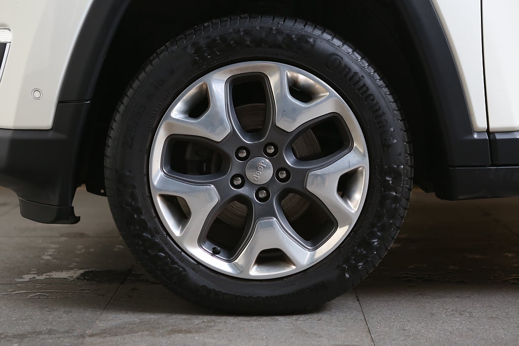 Jeep Compass 1,4 170hk Limited 4WD Aut Motorv 1års Garanti 2018