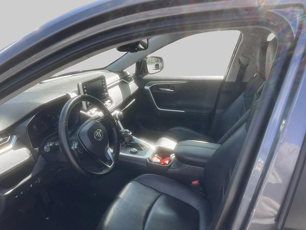 Toyota RAV4 2019 - miniatyr 7