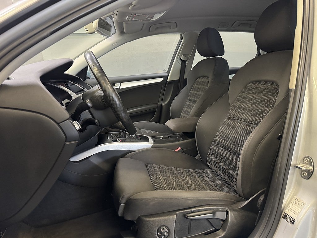 Audi A4 Avant 2.0 TDI DPF QUATTRO | DRAGKROK | NYKAMREM