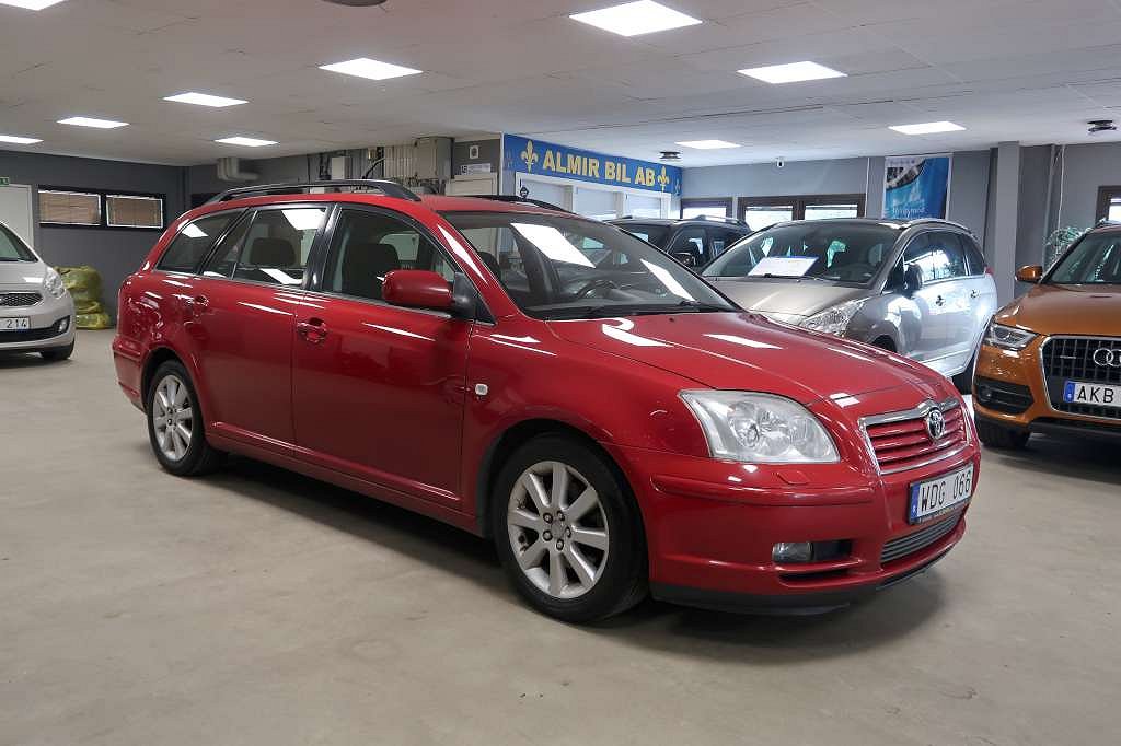 Toyota Avensis 2.0 Kombi (147hk)