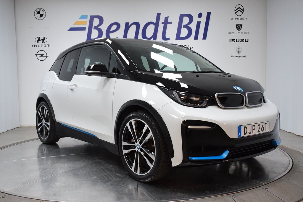 BMW i3s 120 Ah Comfort Advanced/Navigation Business/1 ägare