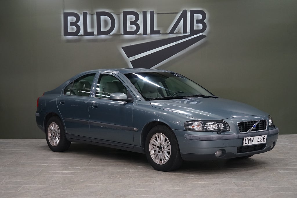 Volvo S60 2.4 Business NYSERVAD NYKAMBYTT 140HK