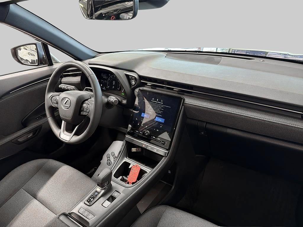 Lexus LBX 2025 - miniatyr 6