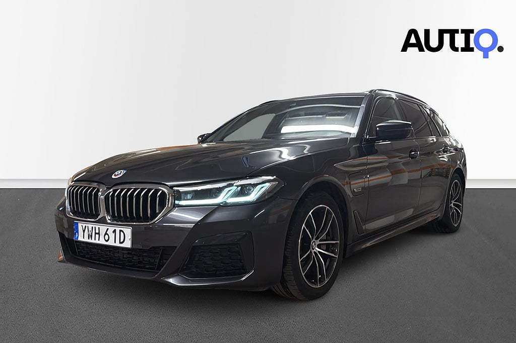 BMW 530e xDrive Touring M-Sport | MOMS | Pano | H/K | HUD | Drag