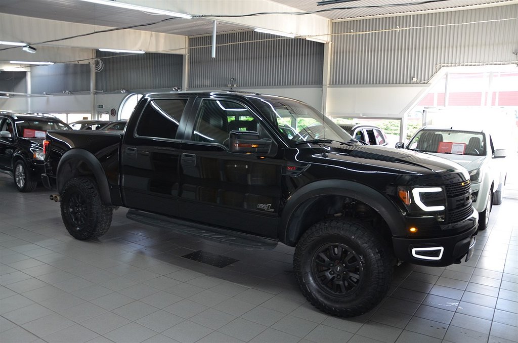 Ford F-150 SVT 6.2L V8 Raptor SuperCrew (417hk)