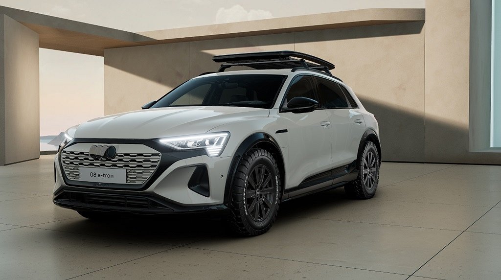 Audi Q8 55 e-tron quattro edition Dakar 300,00 kW