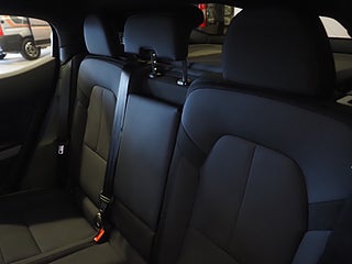 Halvkombi Polestar 2 14 av 29