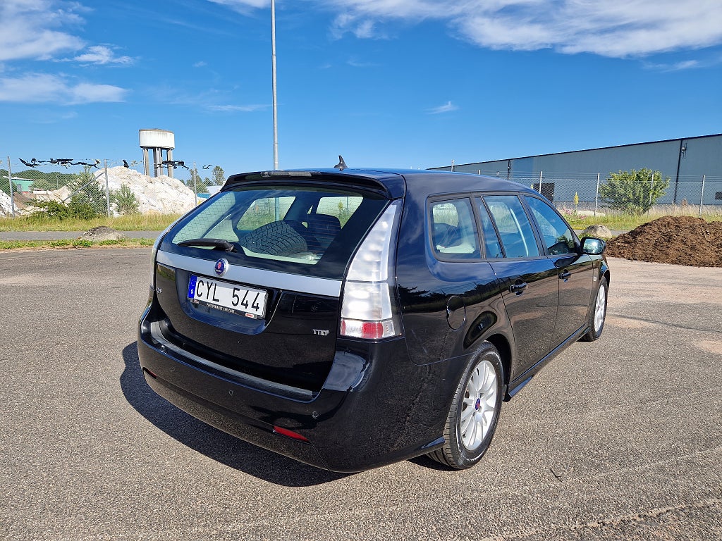 Saab 9-3 2011 - miniatyr 4