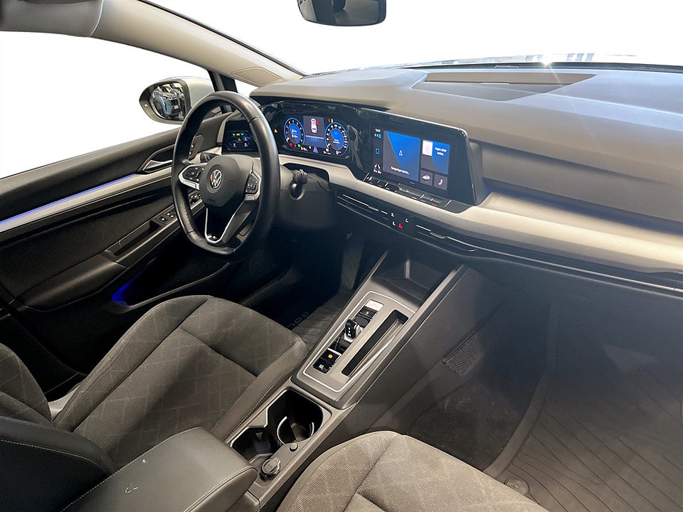 Bild på Volkswagen Golf Sportscombi 1.5 TGI 130hk Aut BACKKAMERA KEYLESS