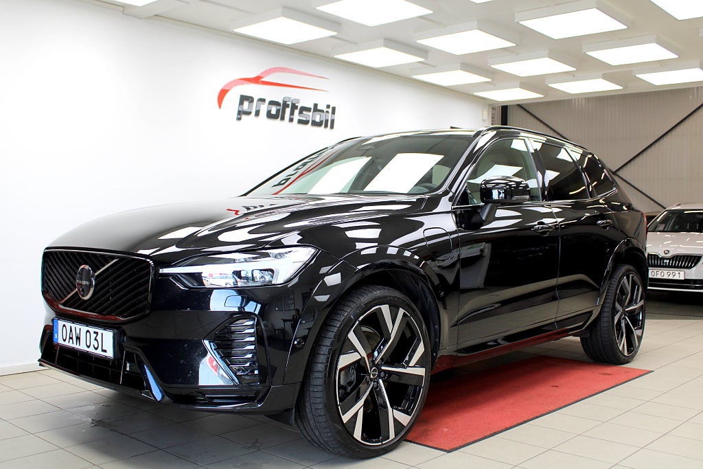 Volvo XC60 Recharge T6 AWD Geartronic Plus Dark Nordic Edition 