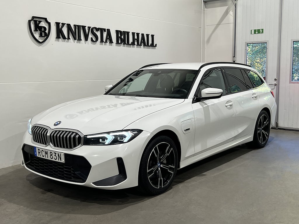 BMW 330e xDrive Touring Steptronic M Sport Moms Drag 292hk
