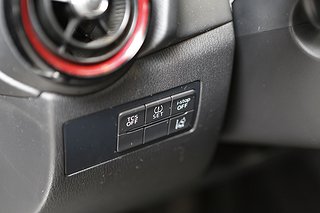 Halvkombi Mazda CX-3 12 av 22