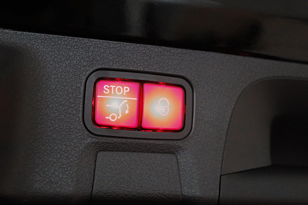 Mercedes-Benz CLA 200 Shooting Brake AMG Premium Panorama 360 Kamera