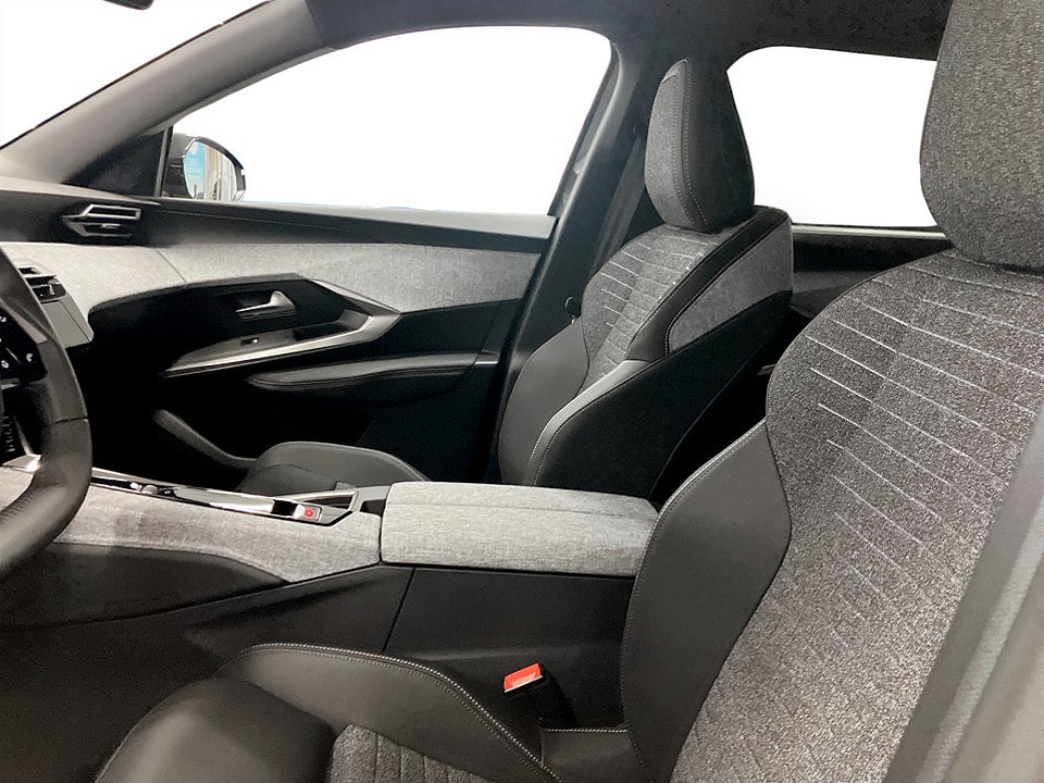 Bild på Peugeot 5008 GT Hybrid Aut - HYRBIL