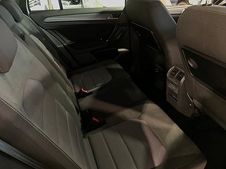Halvkombi Volkswagen Golf 8 av 26