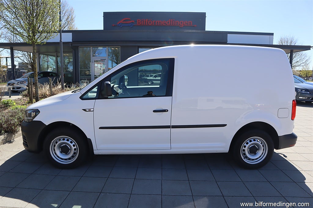 Volkswagen Caddy 2.0 TDI BMT FWD 102hk Svensksåld Dragkrok