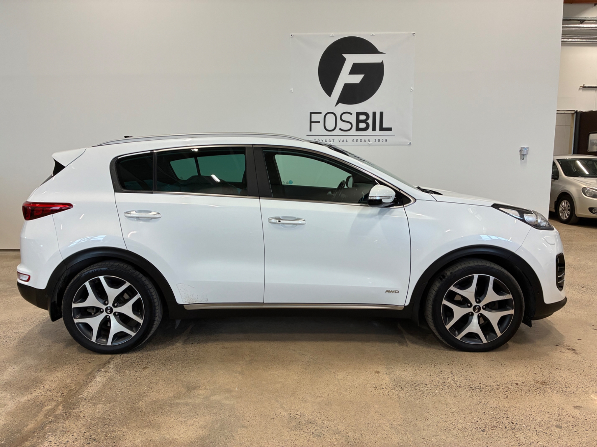Kia Sportage 2.0 CRDi AWD GT-Line 2016, bild 3/48