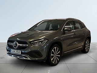 Mercedes-Benz GLA 200 d Progressive Line Aut Mvärm Bkamera Widescreen S&V – bild 16