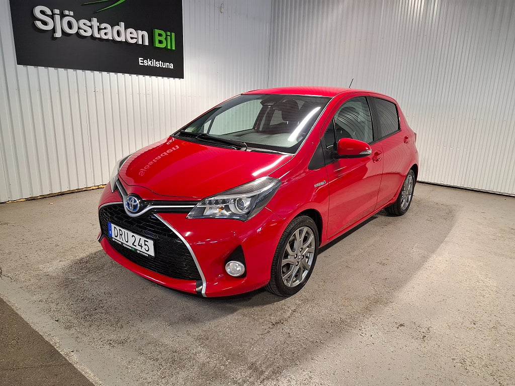 Toyota Yaris Hybrid e-CVT Active Style Klima Farthållare Backkamera 