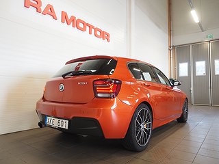 Halvkombi BMW 125 6 av 17