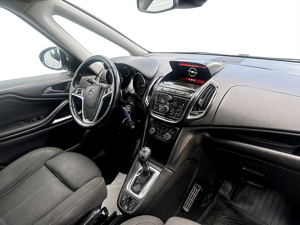 Bild på Opel Zafira Tourer Business 2.0 CDTI 170hk Aut 7-SITS B-KAMERA 