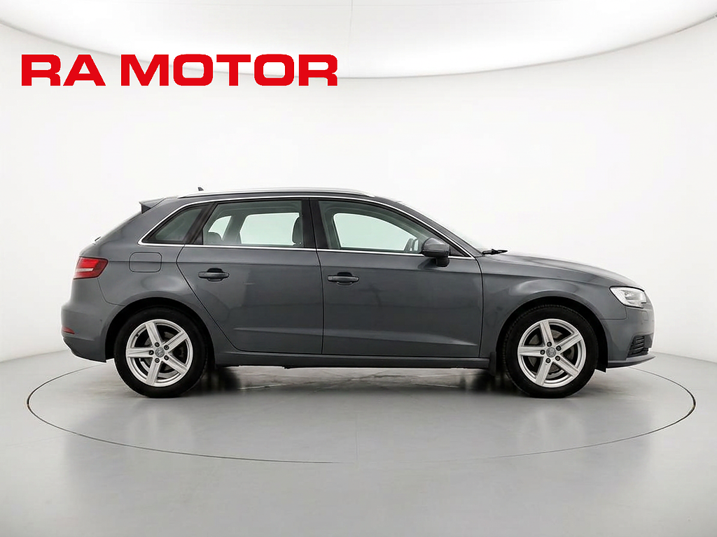 Audi A3 1.5 TFSI 150hk COD S Tronic |Adaptiv|P-sensor|Carplay| 2018
