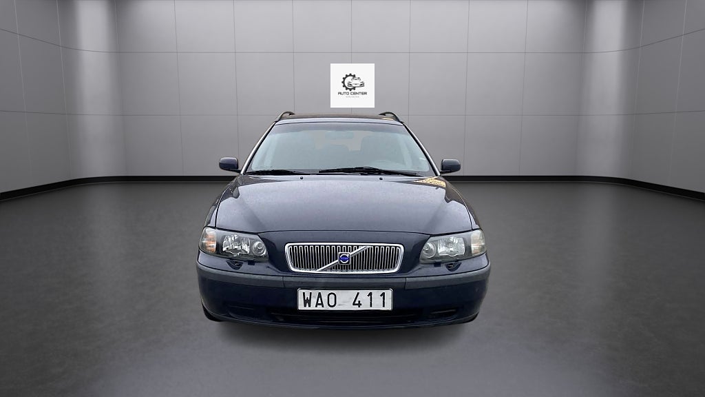 Volvo V70 2.4 / Servad , Drag, f.d Polisbil 