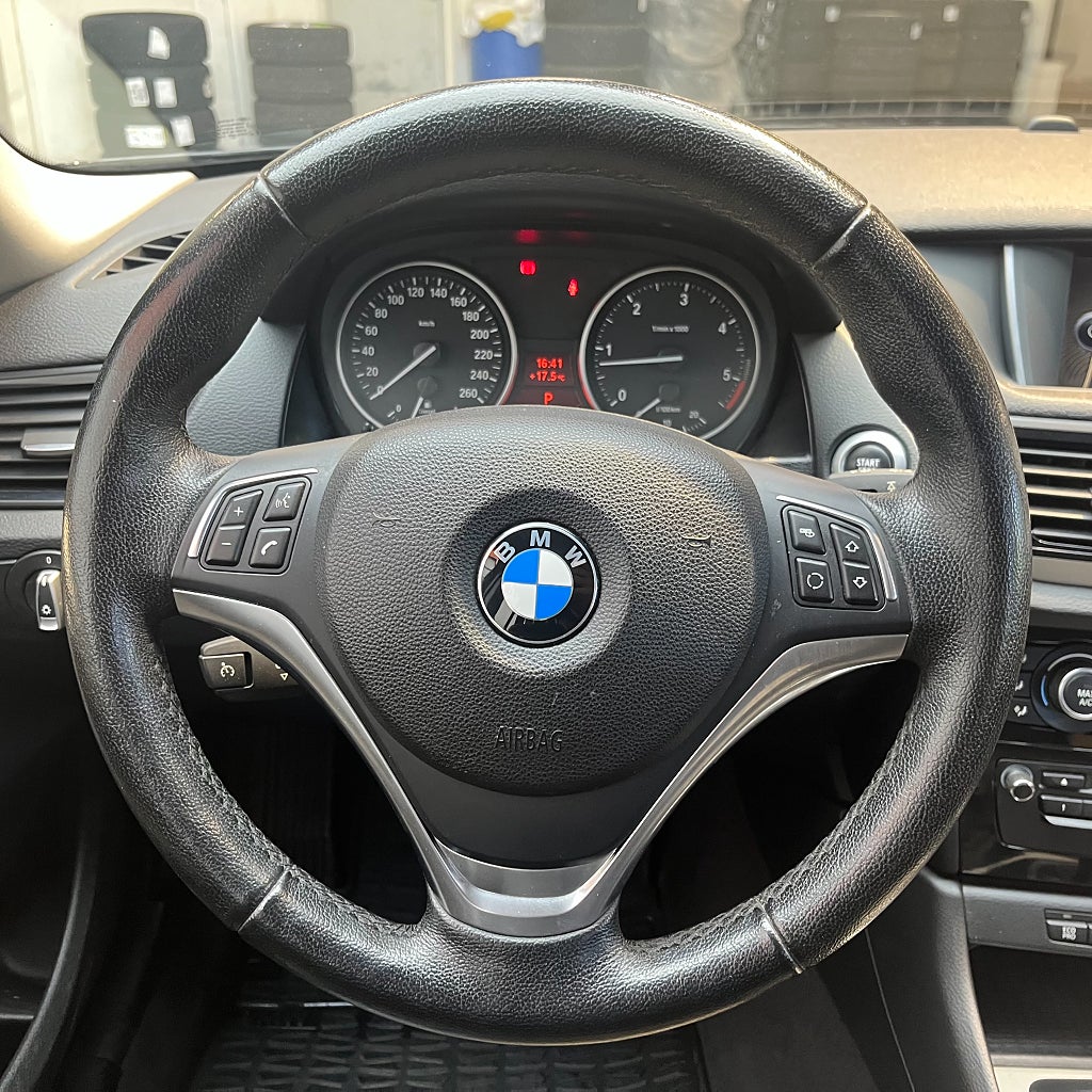 BMW X1 xDrive20d Steptronic Navi Drag Skinnklädsel 184hl