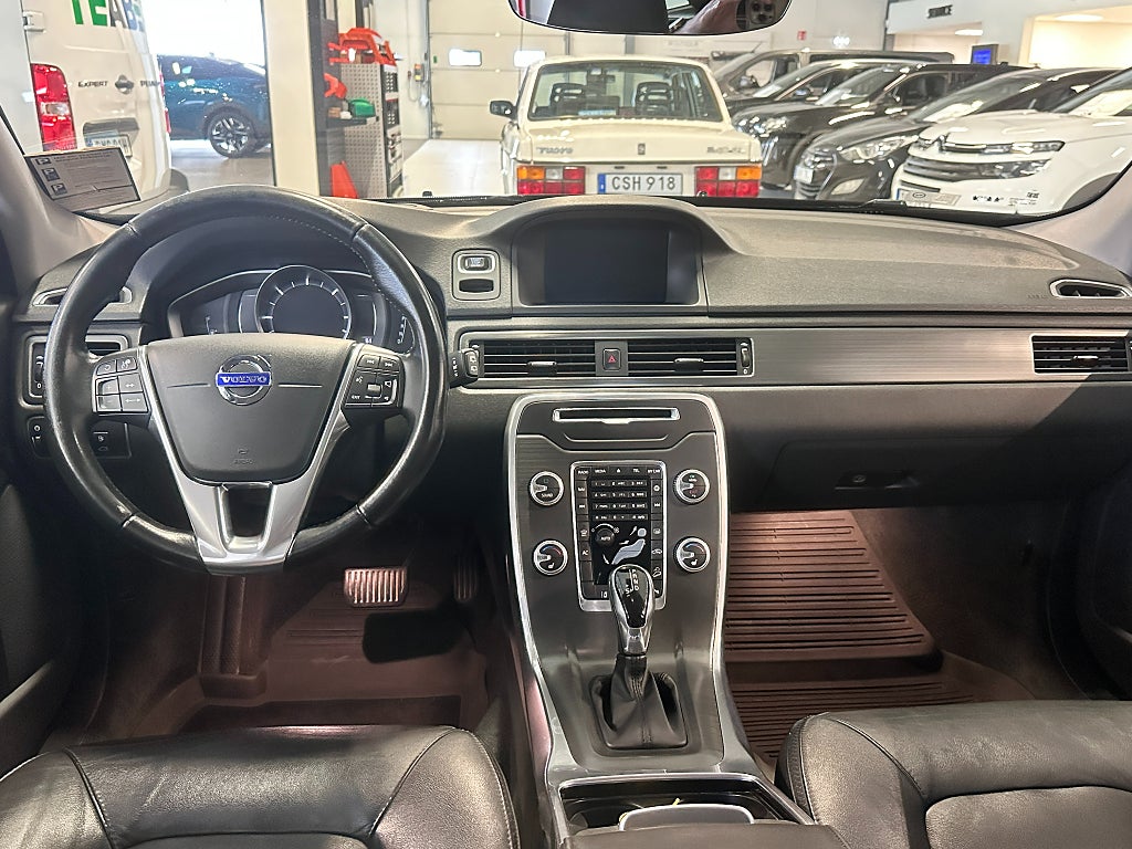 Volvo XC70 D4 AWD Geartronic Summum Dragkrok thumbnail