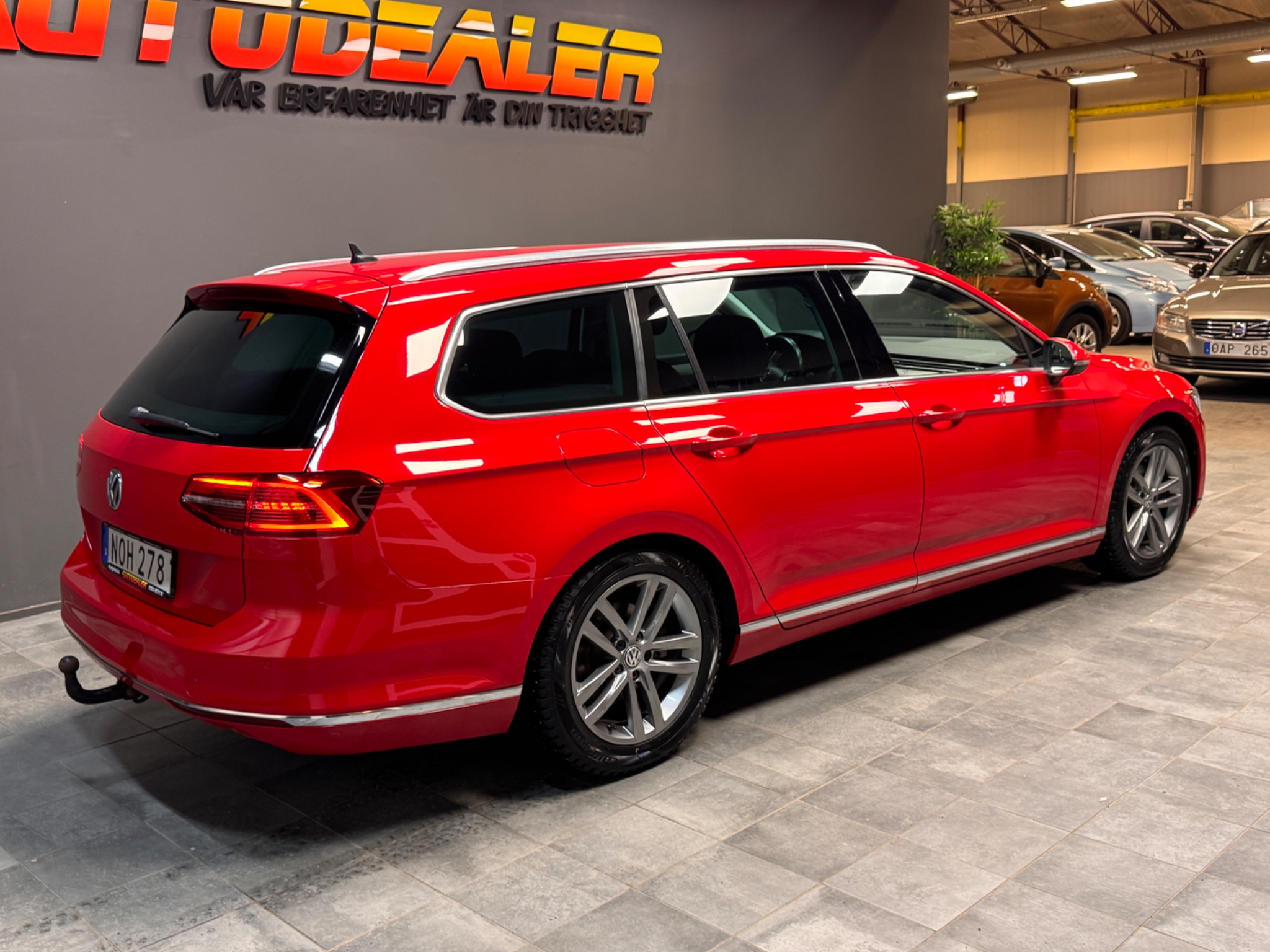 Volkswagen Passat 2016, bild 2/10