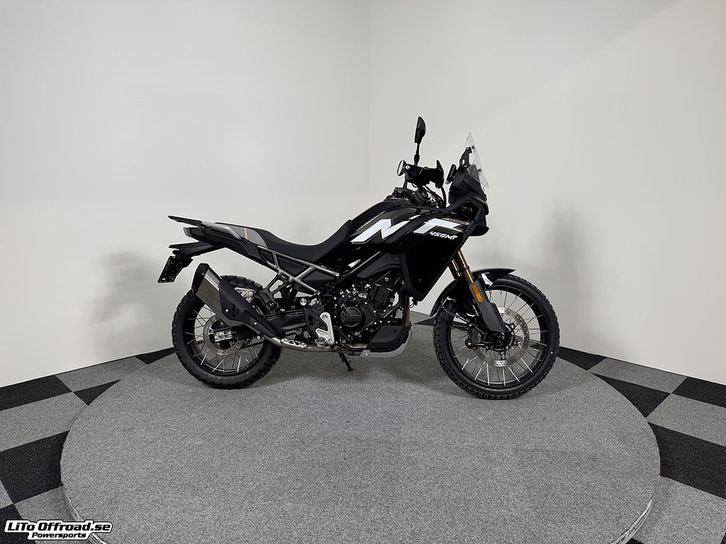 CFMOTO 450 MT BLACK DEMO 