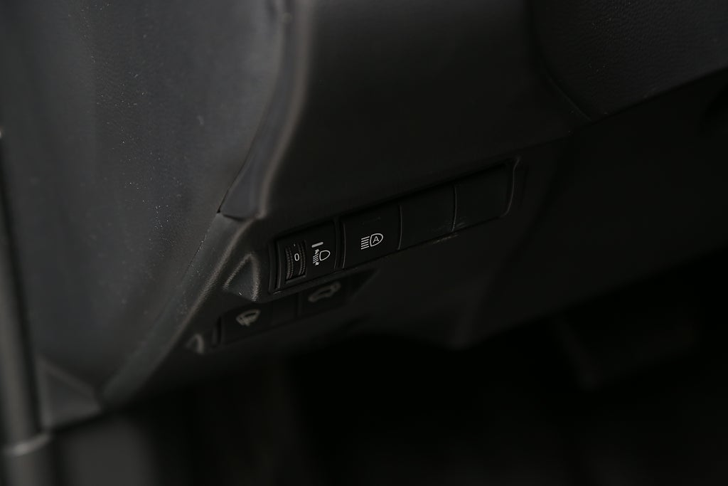 Toyota Corolla Cross Hybrid AWD-i e-CVT 197hk Executive Navi JBL Motorv 2024