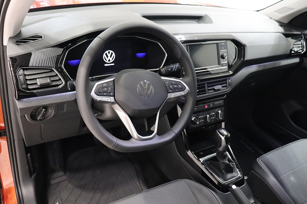 Volkswagen T-CROSS GT TSI 110hk Aut sensorer Komfortpkt 2023