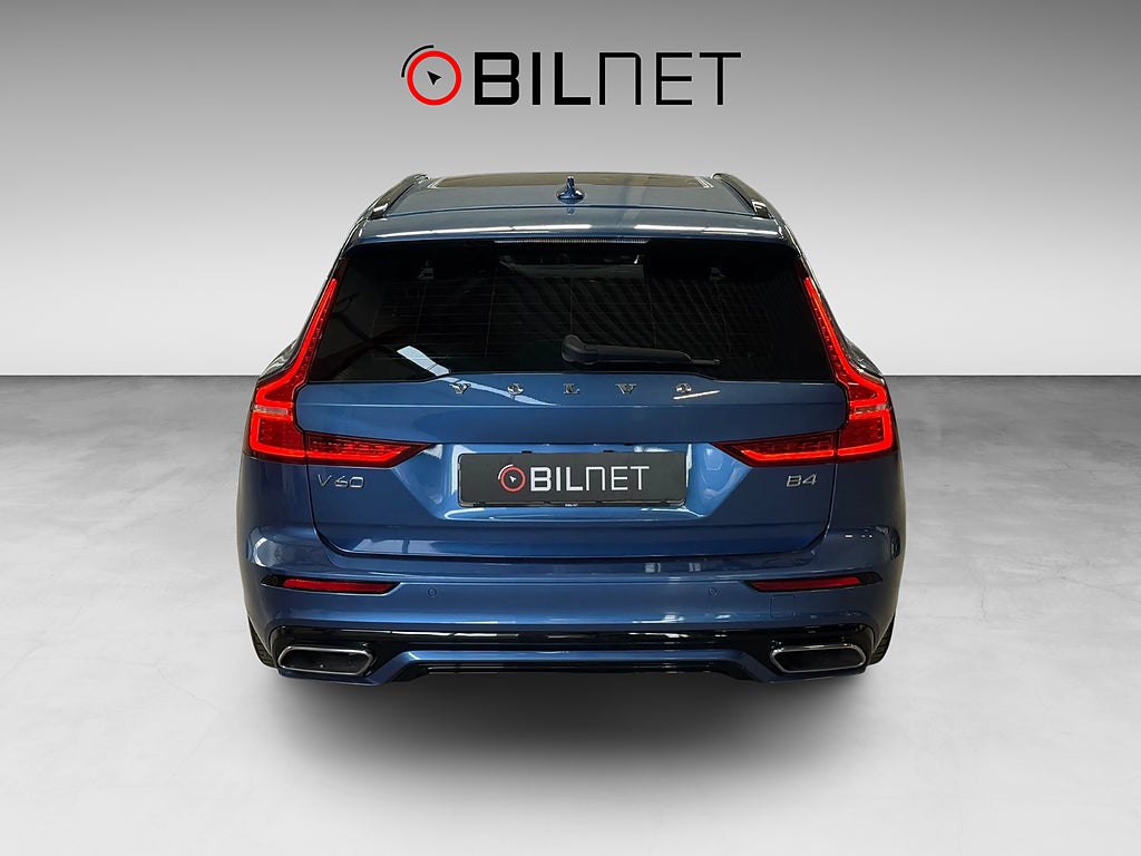 Volvo V60 B4 Aut R-Design *3,99%* SeSpes HUD H/K Pano 20" 360