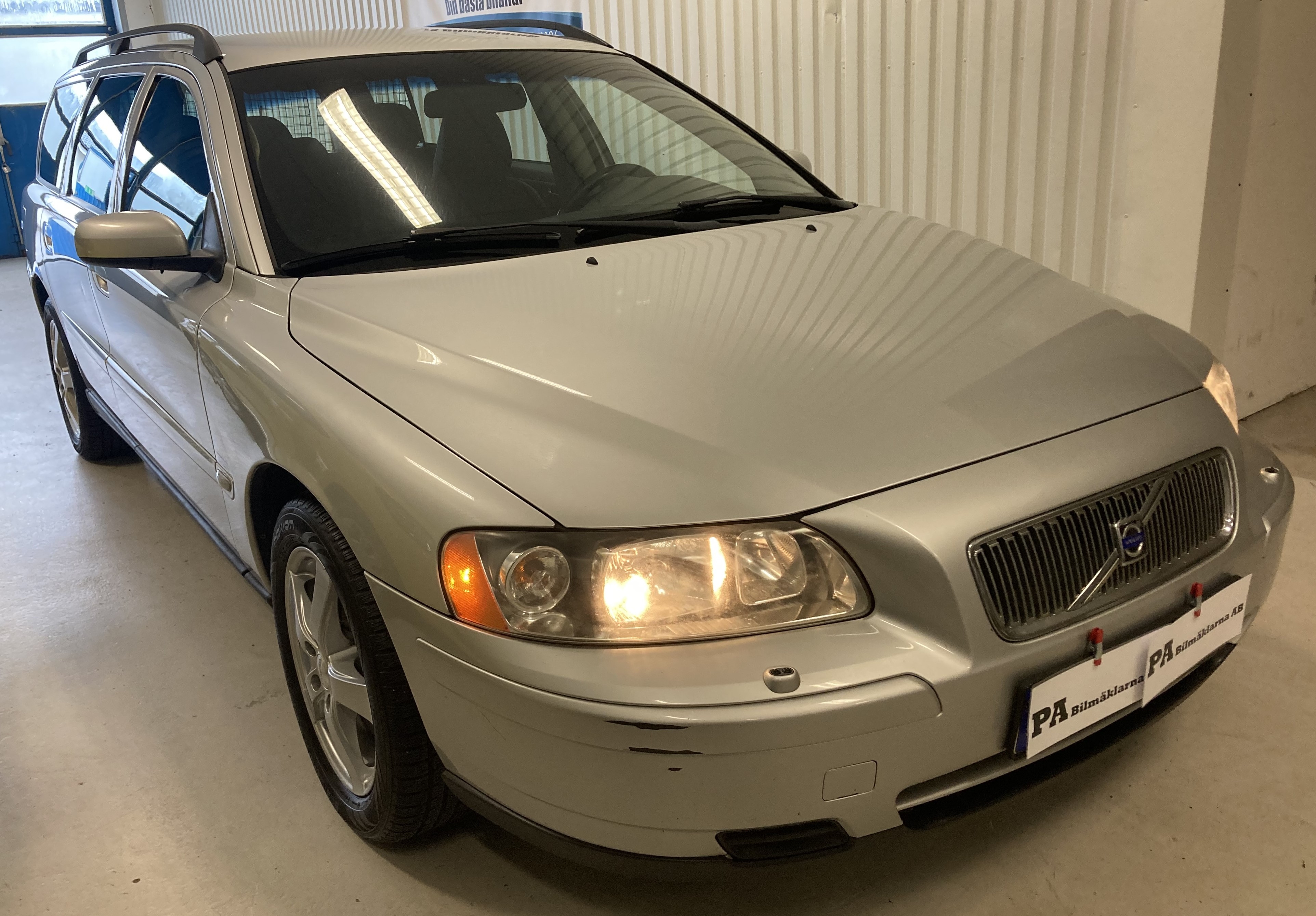 Volvo V70 2006, photo 3/38
