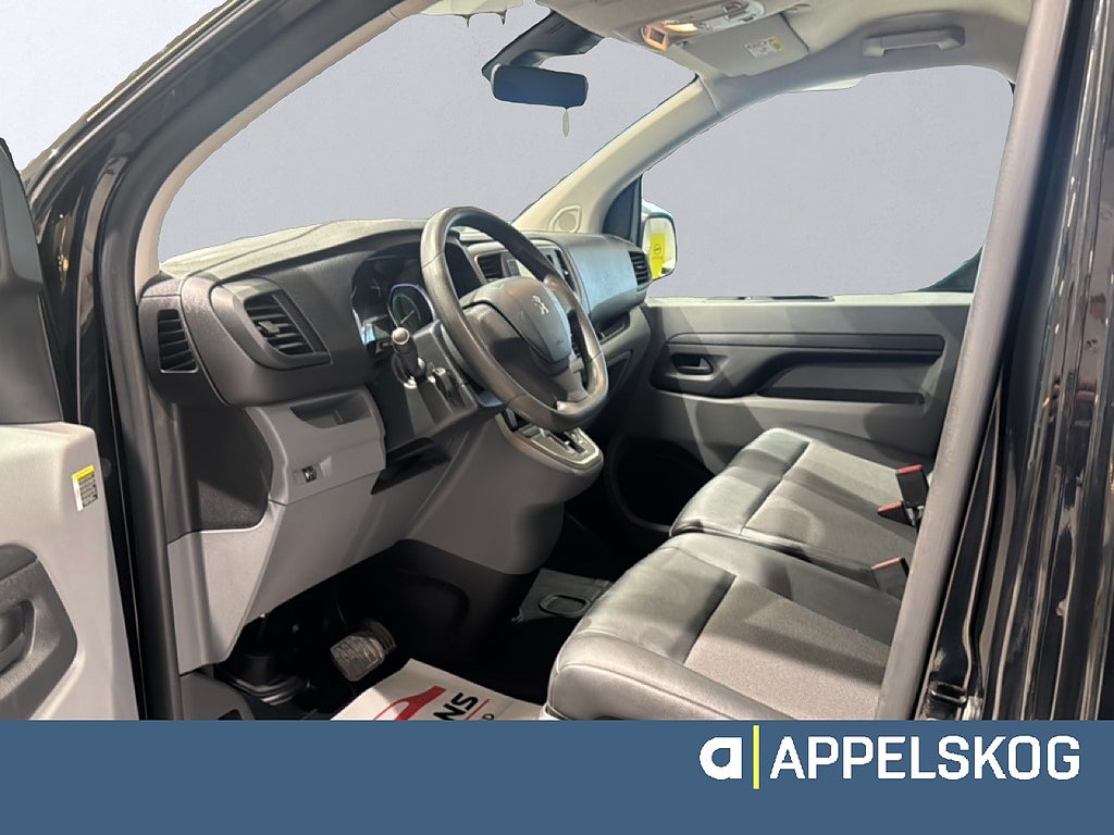Peugeot e-Expert Pro+ L2 50 kWh |RÄNTA 3,99%|V-HJUL INGÅR| thumbnail