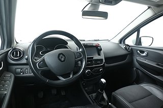 Halvkombi Renault Clio 10 av 16