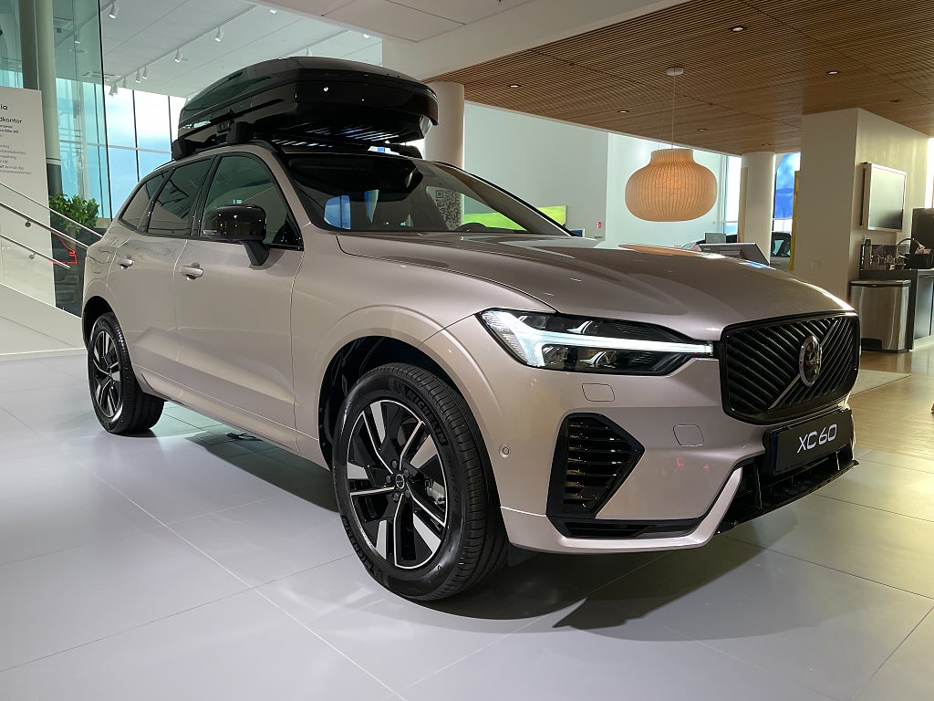 Volvo XC60 PLUS NORDIC EDT. | *PRIVATLEASINGKAMPANJ 
