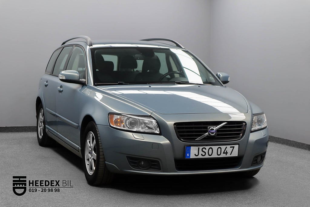 Volvo V50 1.8 Flexifuel 125hk Momentum Xenon M&K P-sensor Nybes