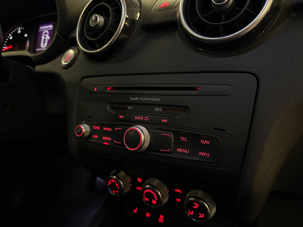 Audi A1 2013 - miniatyr 24