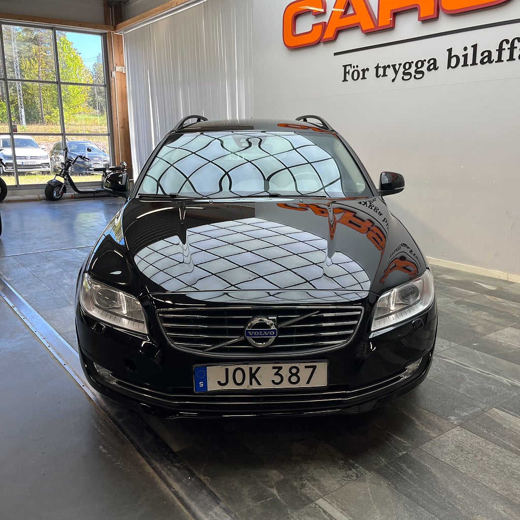 Volvo V70 D4 181HK  Momentum Värmare VOC Drag Kamrem bytt!